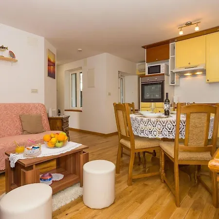 Hidden Gem In Diocletian Palace Old Town Center * Split