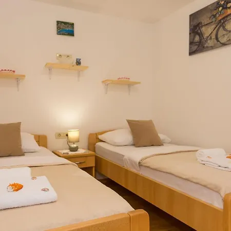 Hidden Gem In Diocletian Palace Old Town Center Apartment