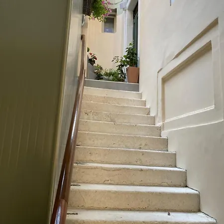 Hidden Gem In Diocletian Palace Old Town Center Apartment