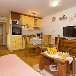 Hidden Gem In Diocletian Palace Old Town Center Apartament Split